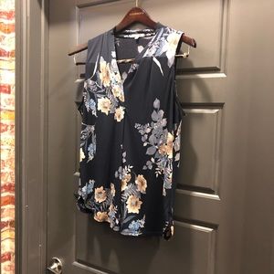 Beacon navy floral blouse LP